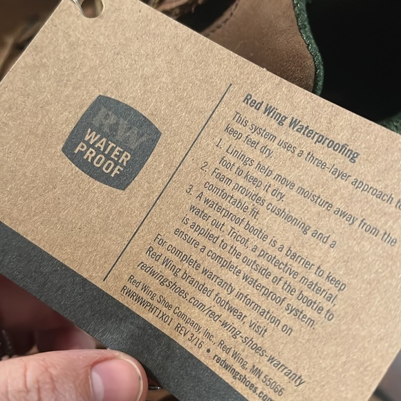 Men’s Size 13 Non-Metallic Toe, Waterproof 2240 Red Wing Work Boots NIB - Picture 8 of 9